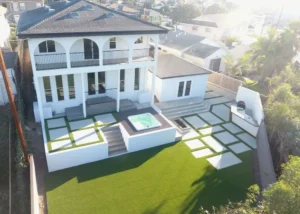 Luxury Backyard Design- Ground Up Builders