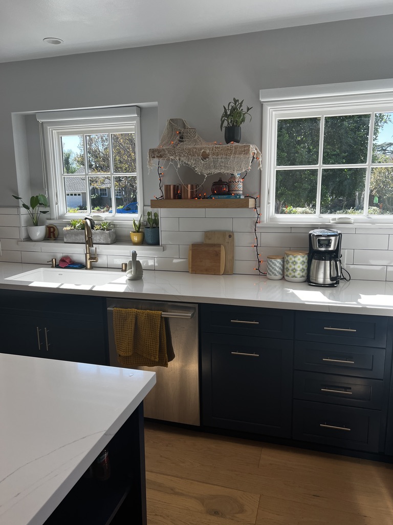 Kitchen counters after in a kitchen reface project in Studio City